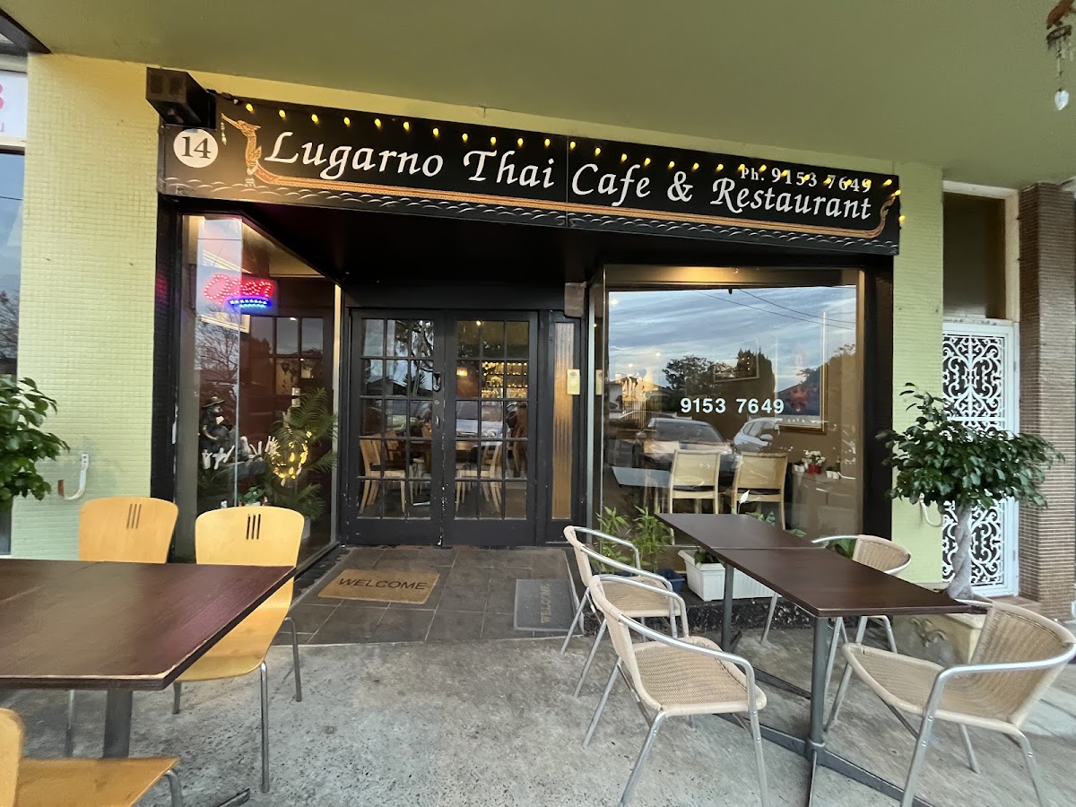 Lugarno Thai Restaurant Photo 3