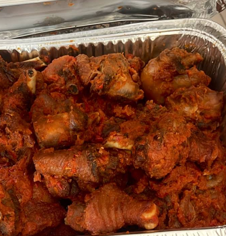Bunmi Ọlọ́bẹ̀ Photo 10
