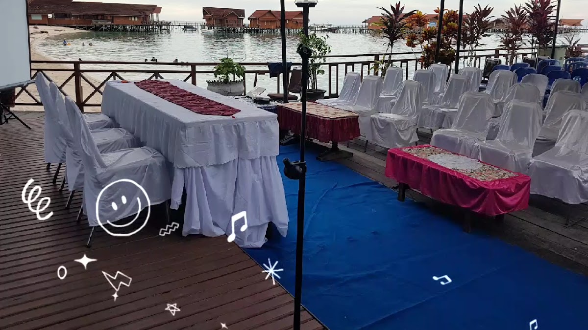 Derawan Beach CAFE & Cottage Photo 2