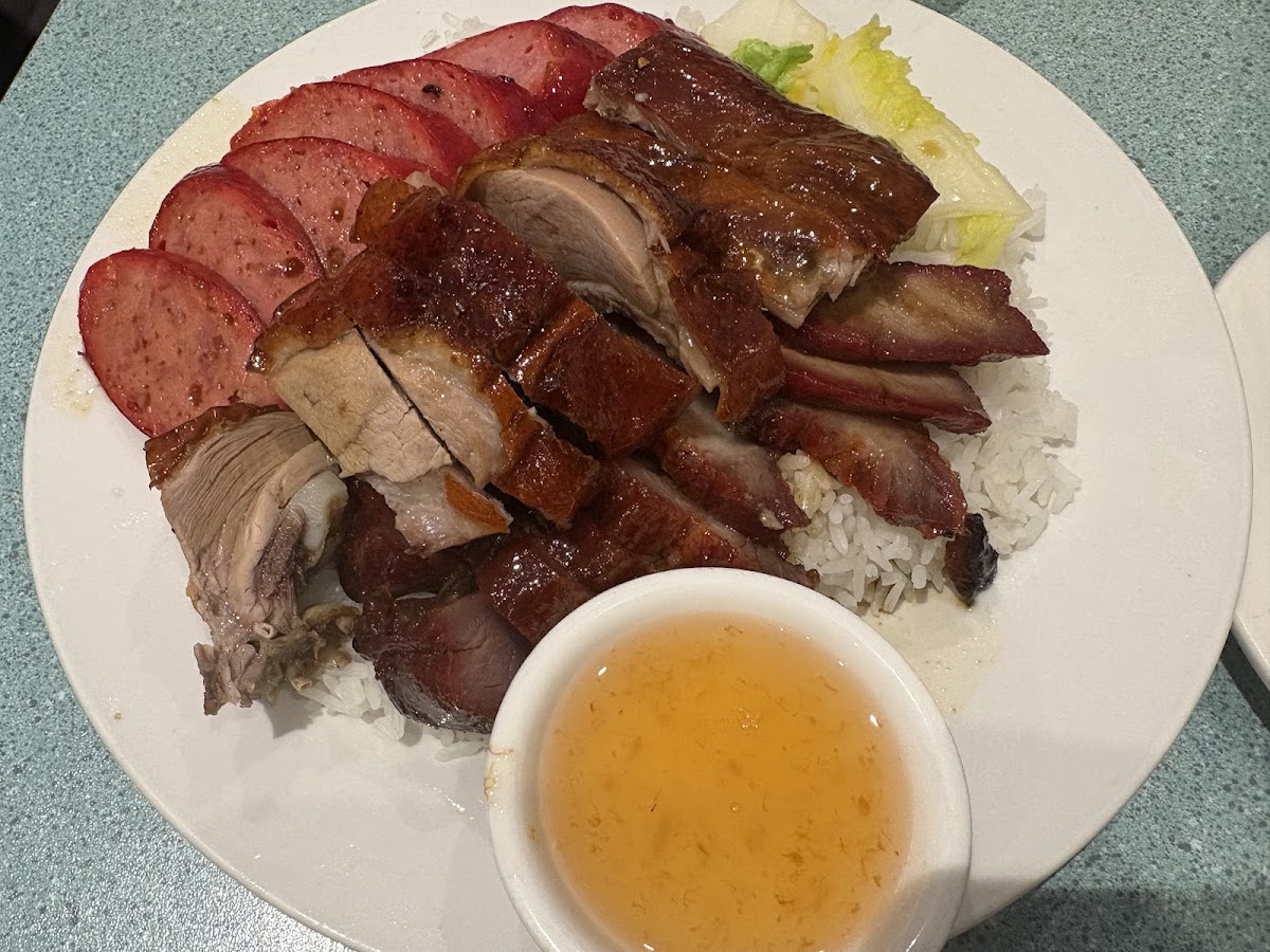 Choi Palace BBQ Restaurant Photo 3