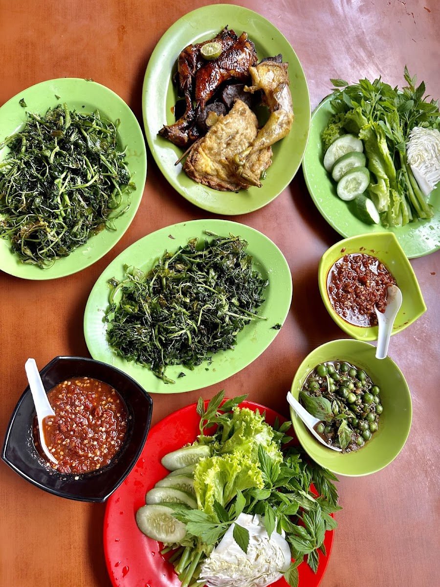 Warung Nasi Ibu Imas Photo 6