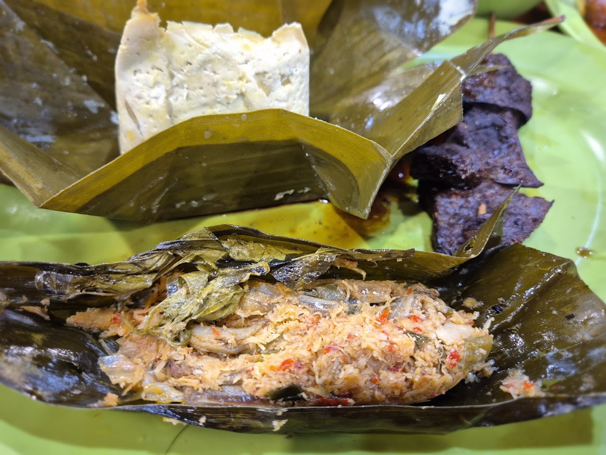 Warung Nasi Ibu Imas Photo 8