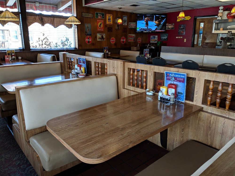 Red Apple Restaurant