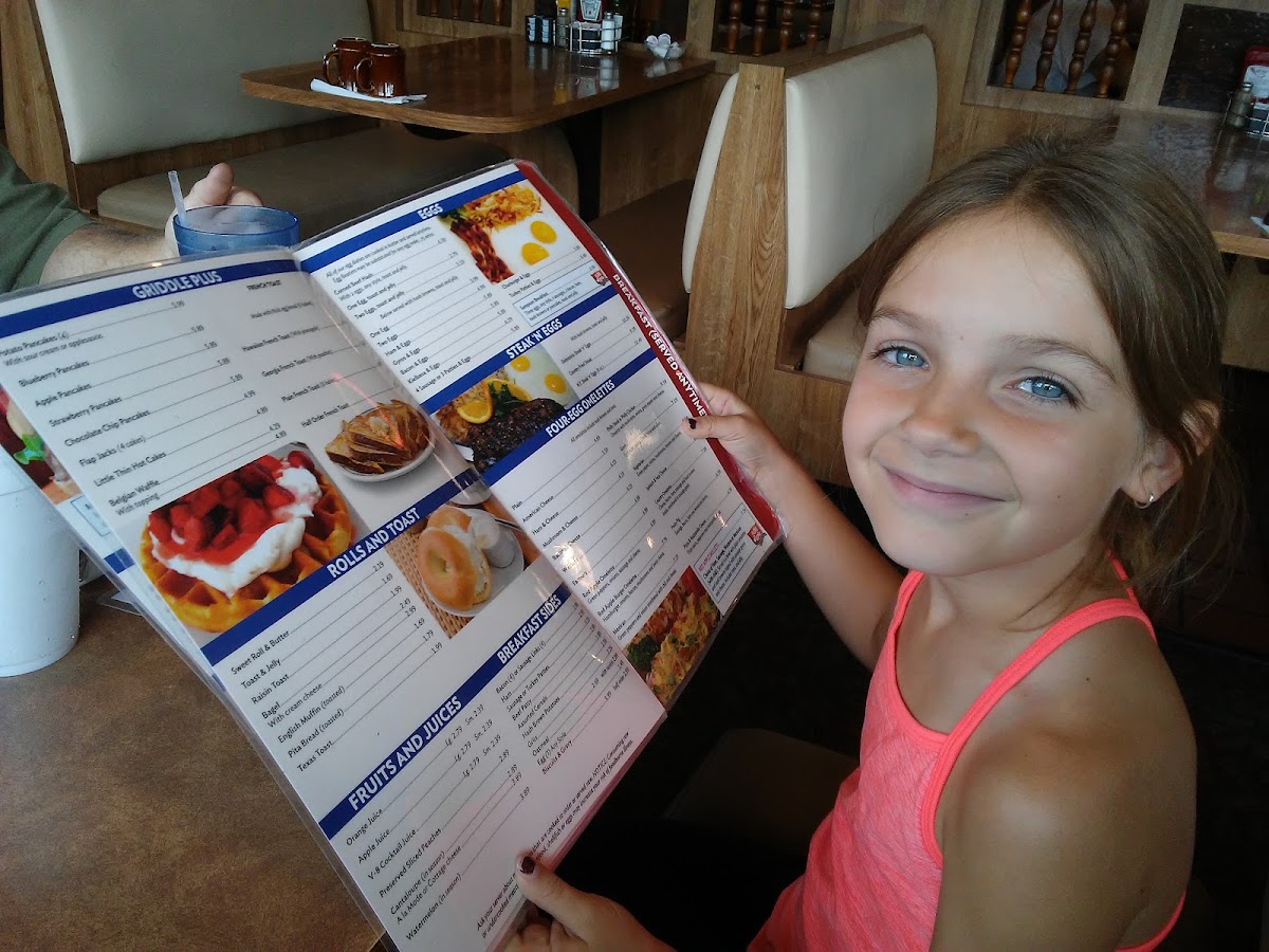 Red Apple Restaurant Photo Menu 7