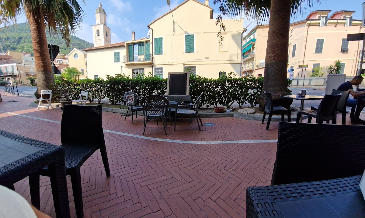 Cafe' Caravaggio