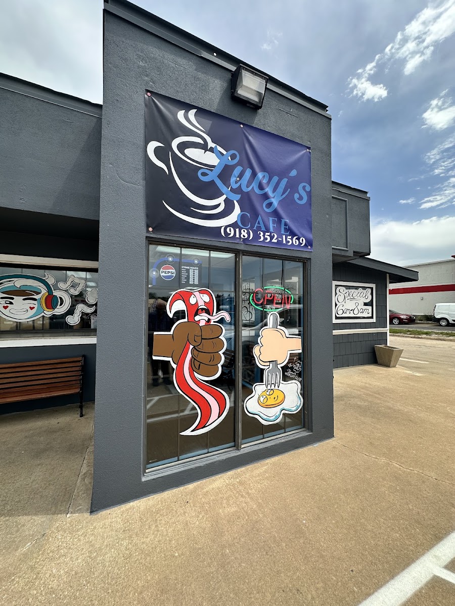 Lucy’s Cafe