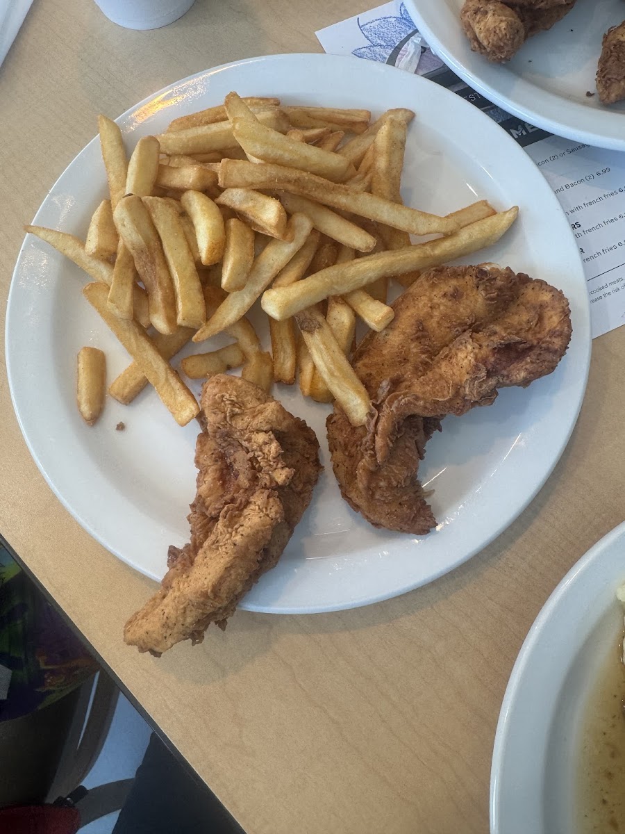 Lucy’s Cafe Photo 6