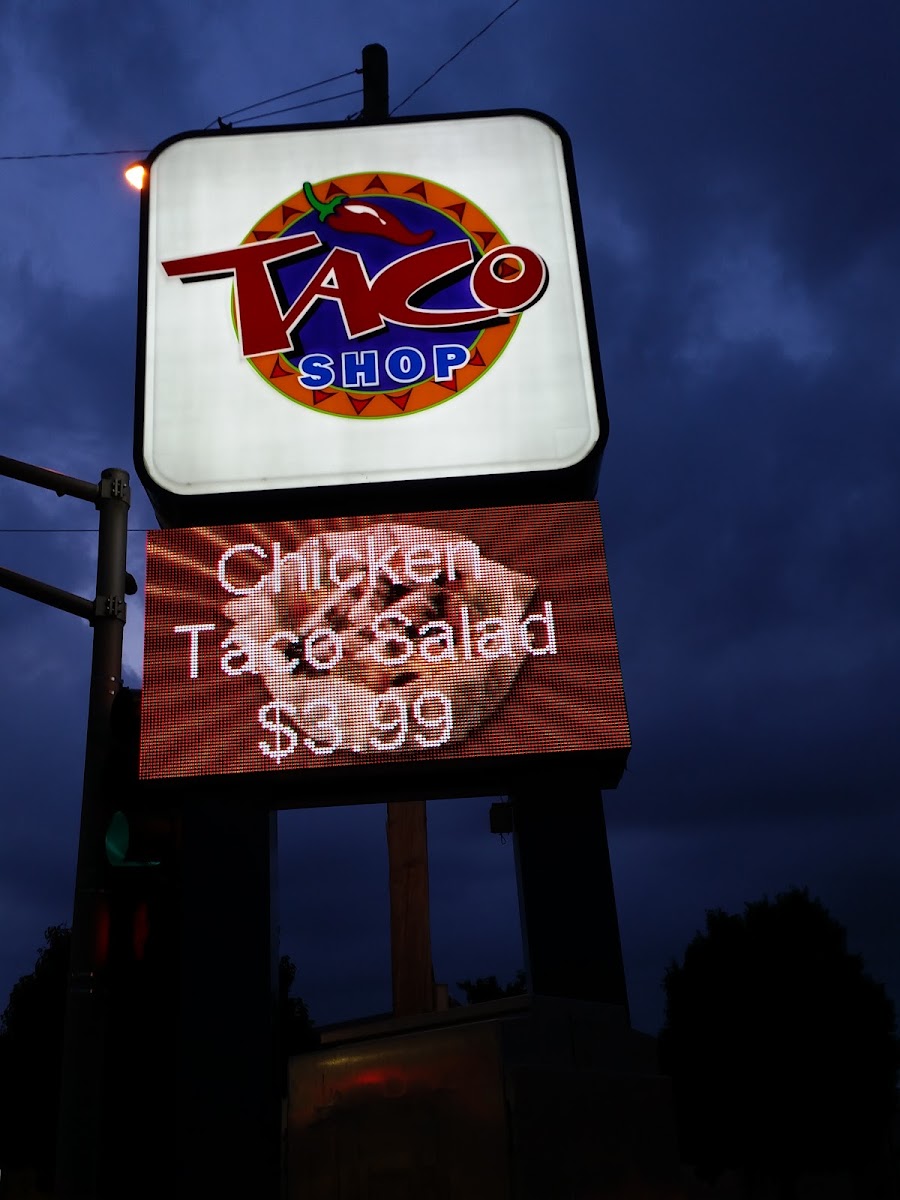 Taco Shop Photo 4