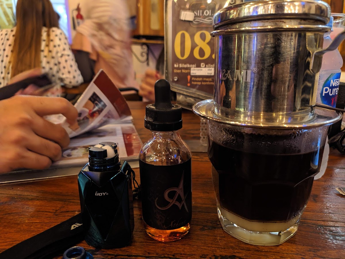 Silol Kopi & Eatery Photo 6