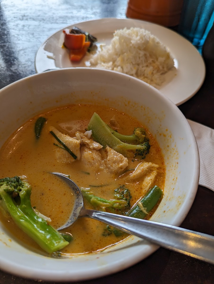 Tom-Yum Tum-Gang Photo 8