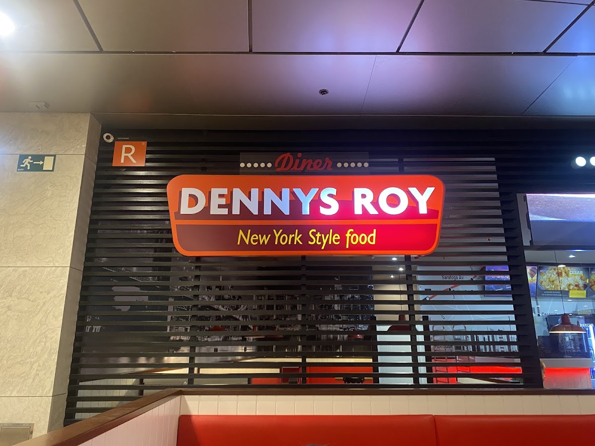 Diner Dennys Roy Alisios