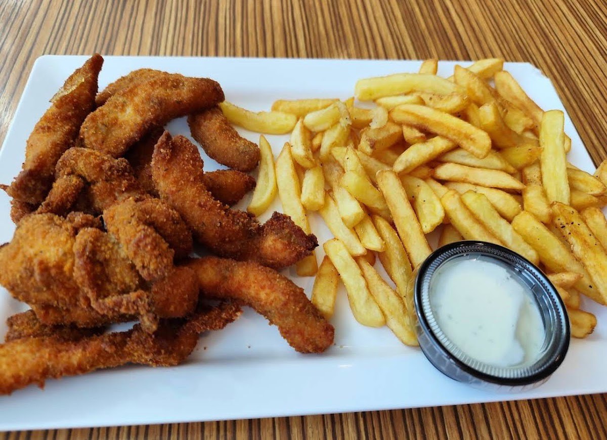 Diner Dennys Roy Alisios Photo 4