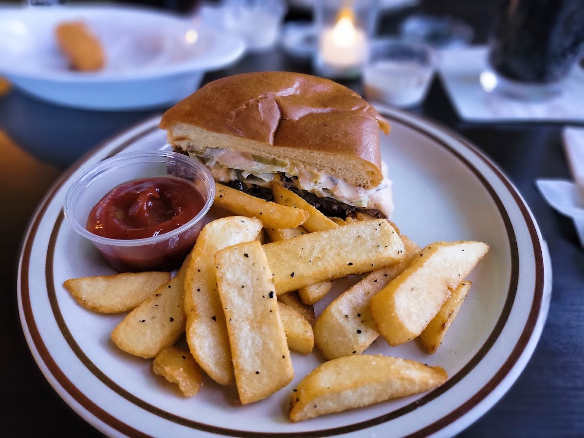 Taylor's Tavern Photo 5