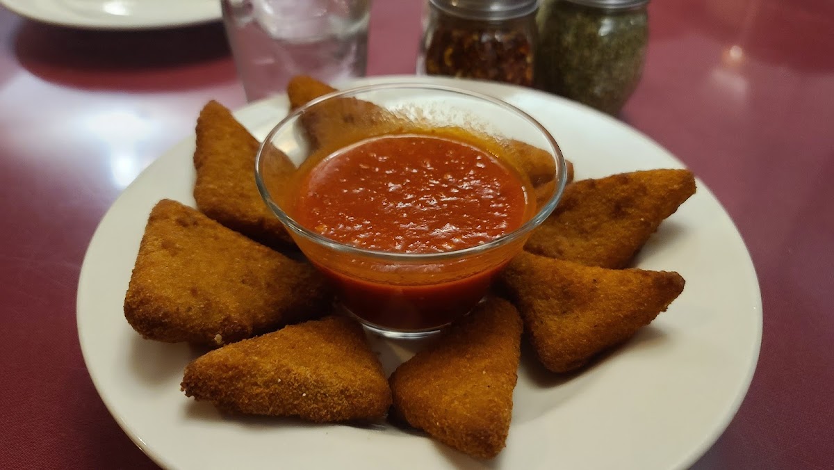 John's Pizzeria of Times Square Photo 9