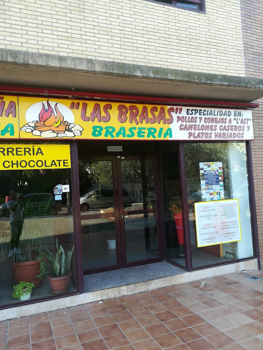 Las Brasas Photo 2