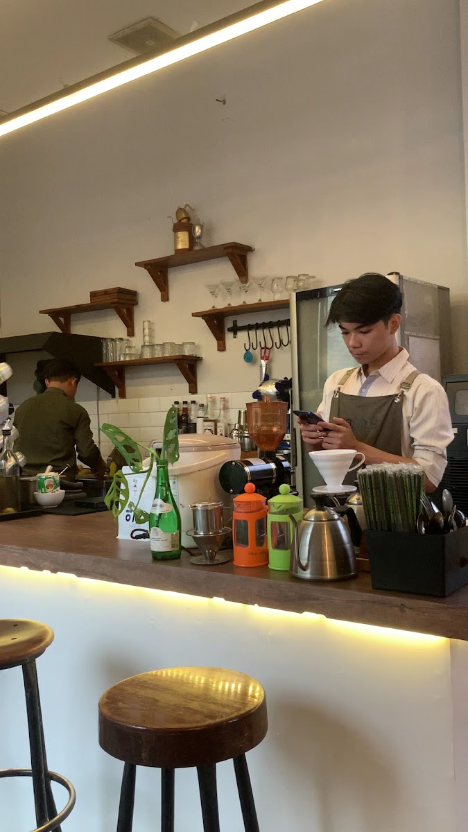 Kedai Es Kopi KONGBONG, Tjiledoeg Photo 2