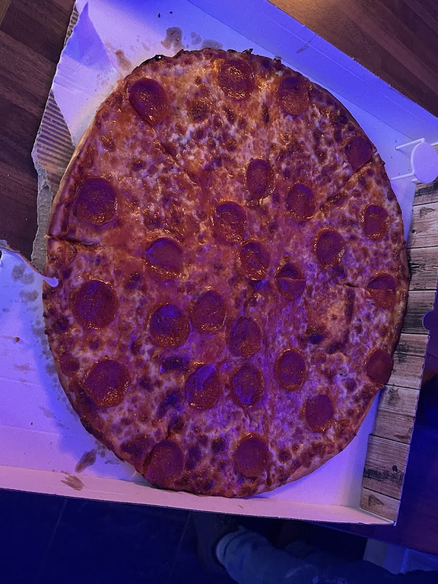 Ellie's Pizzeria Maltby Photo 4