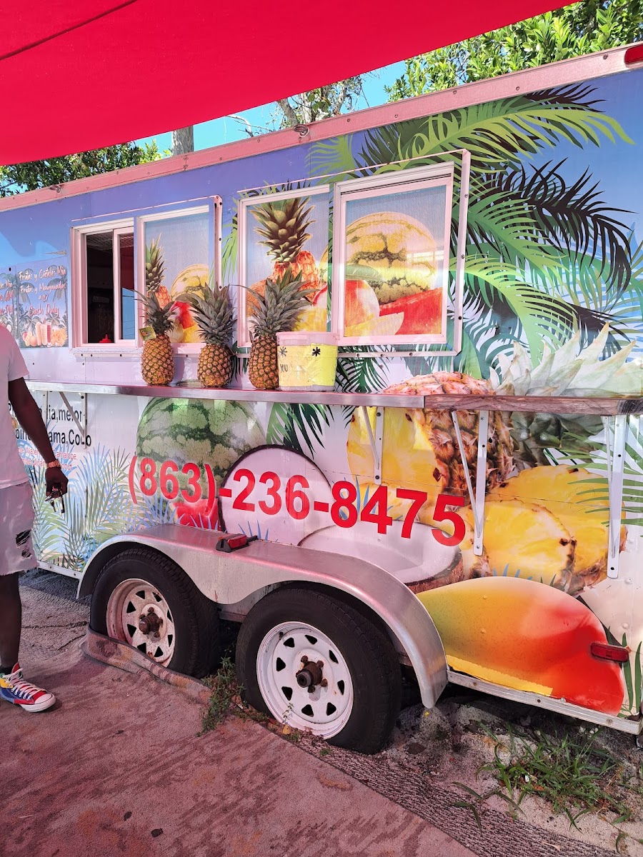 Smoothie Stand Photo 4