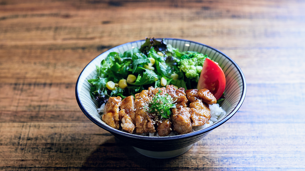 Sora Sushi Japanese Cuisine Photo 2