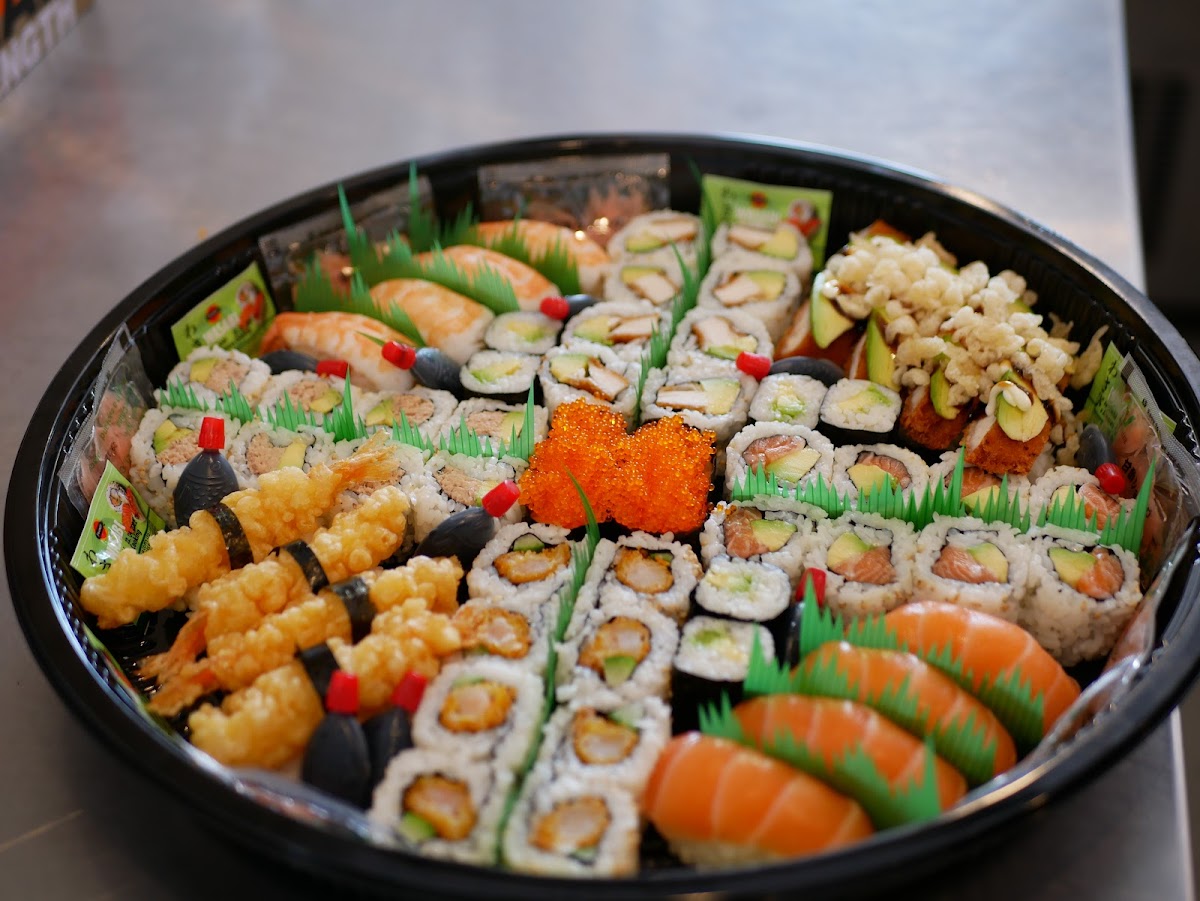 Sora Sushi Japanese Cuisine Photo 5