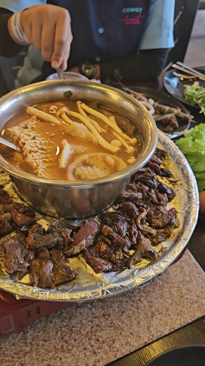 Celup Steamboat & Grill IM1 Photo 2