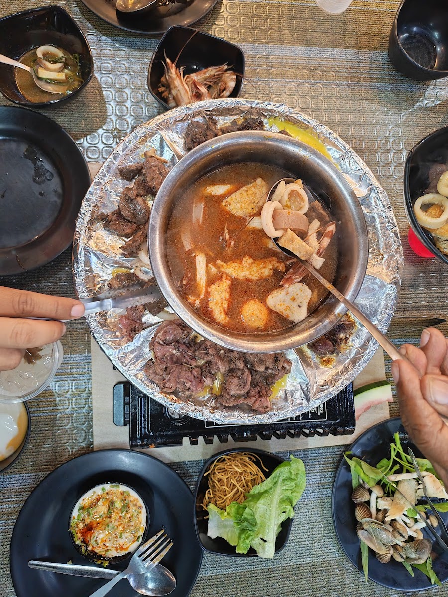 Celup Steamboat & Grill IM1 Photo 4