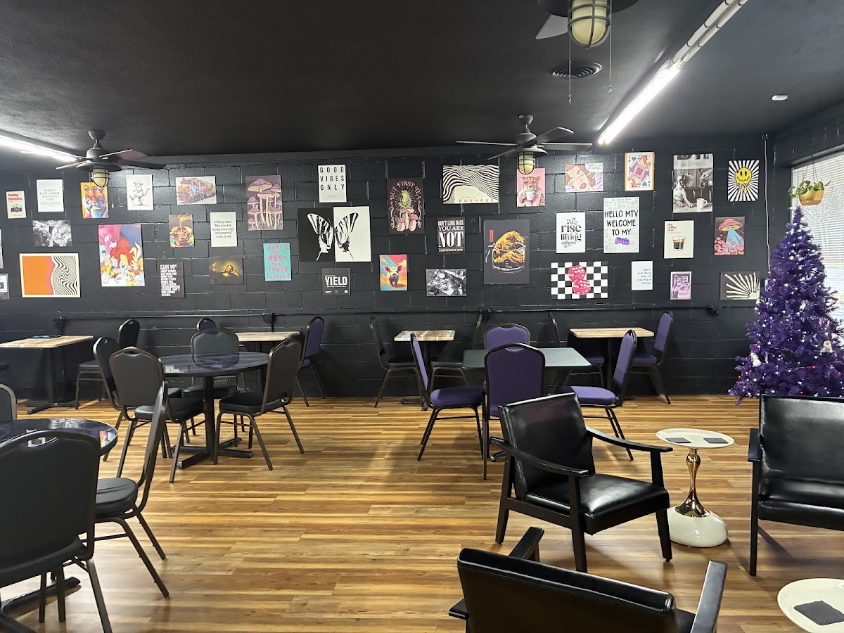 The Purple Pig Cafe Photo 6