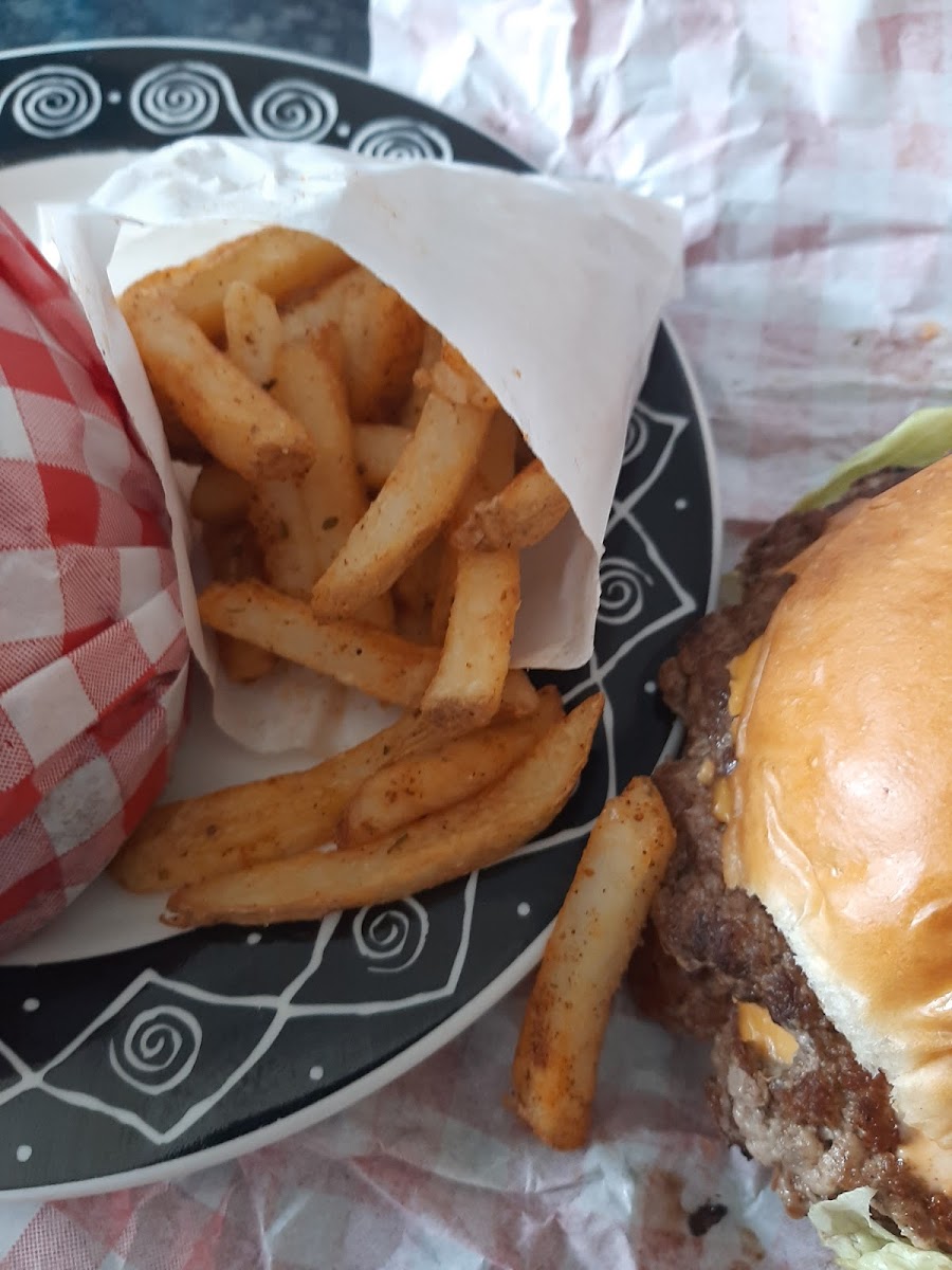MJs Burgers Photo 9