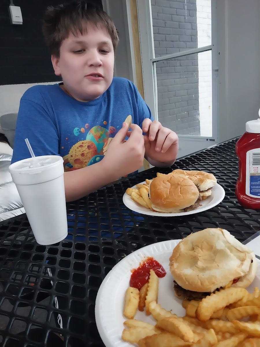 Lesa's Dairy Dip Photo 7