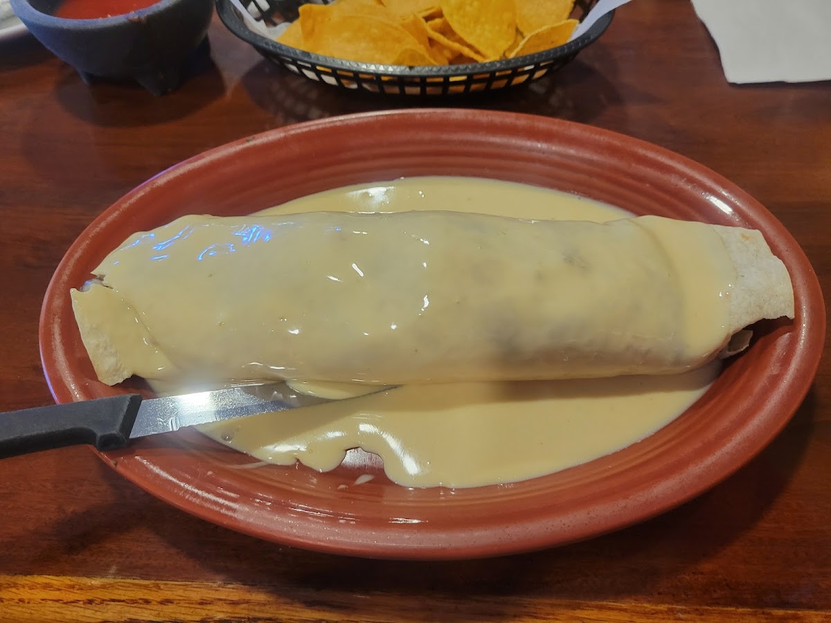Los Compadres Mexican Restaurant Photo 4