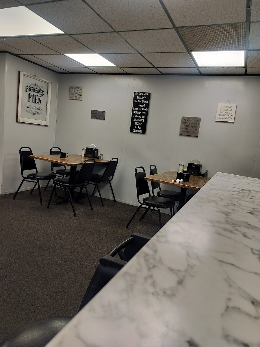 Evey's Cafe