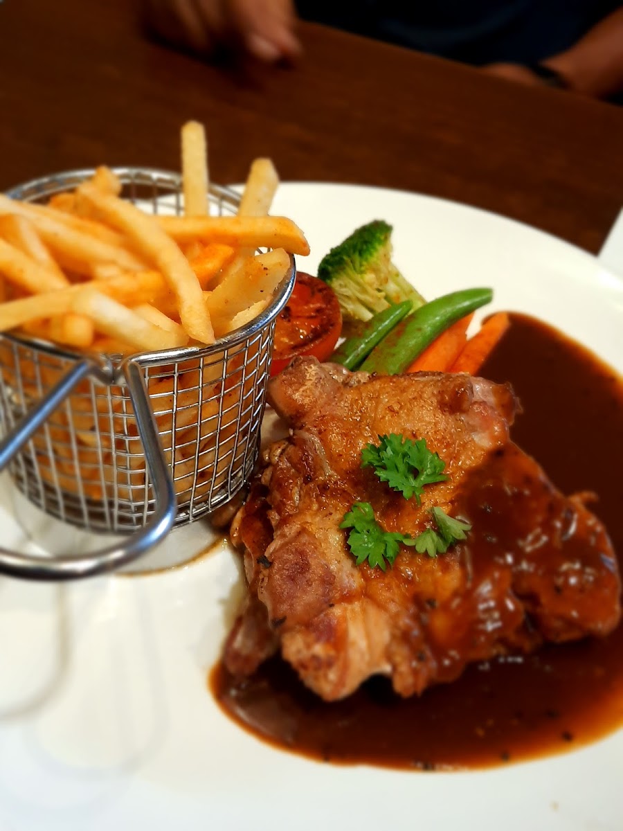 Islamic sixty Steakhouse Photo 5