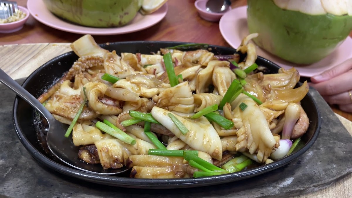 Restaurant Rompin River Seafood Photo 2