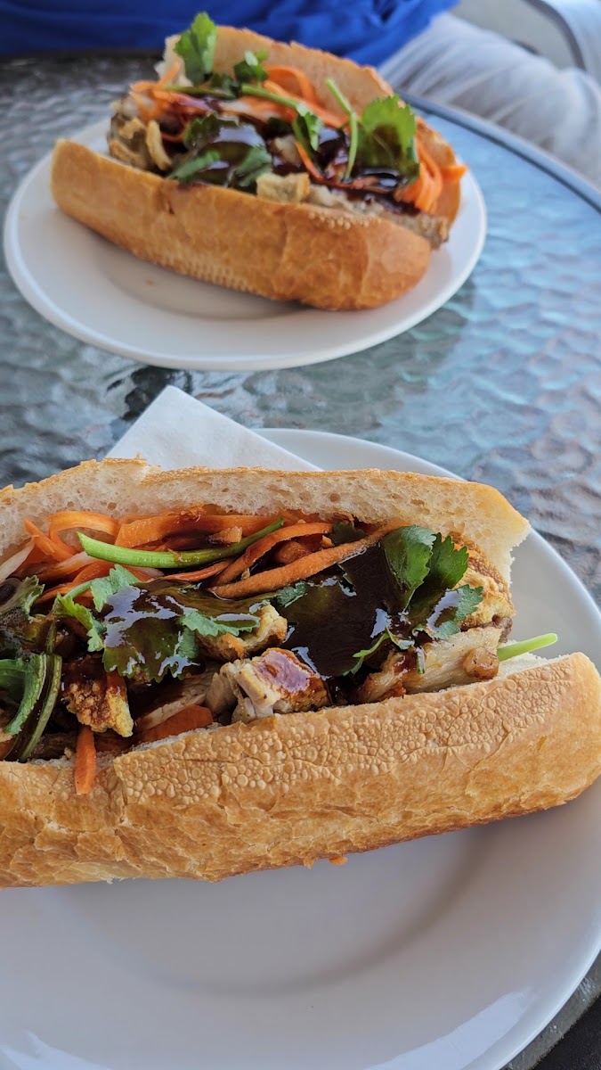 Banh Mi Shop Photo 2