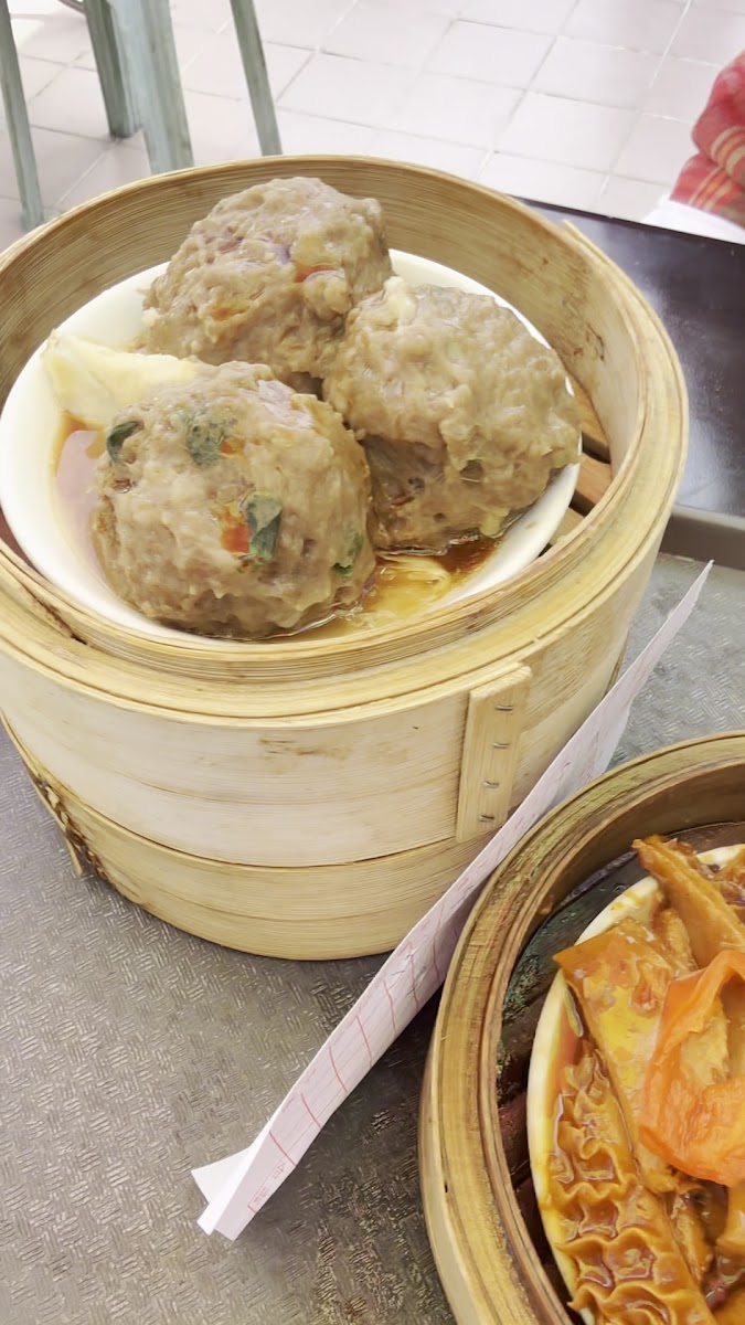 Choi Lung Restaurant Photo 2