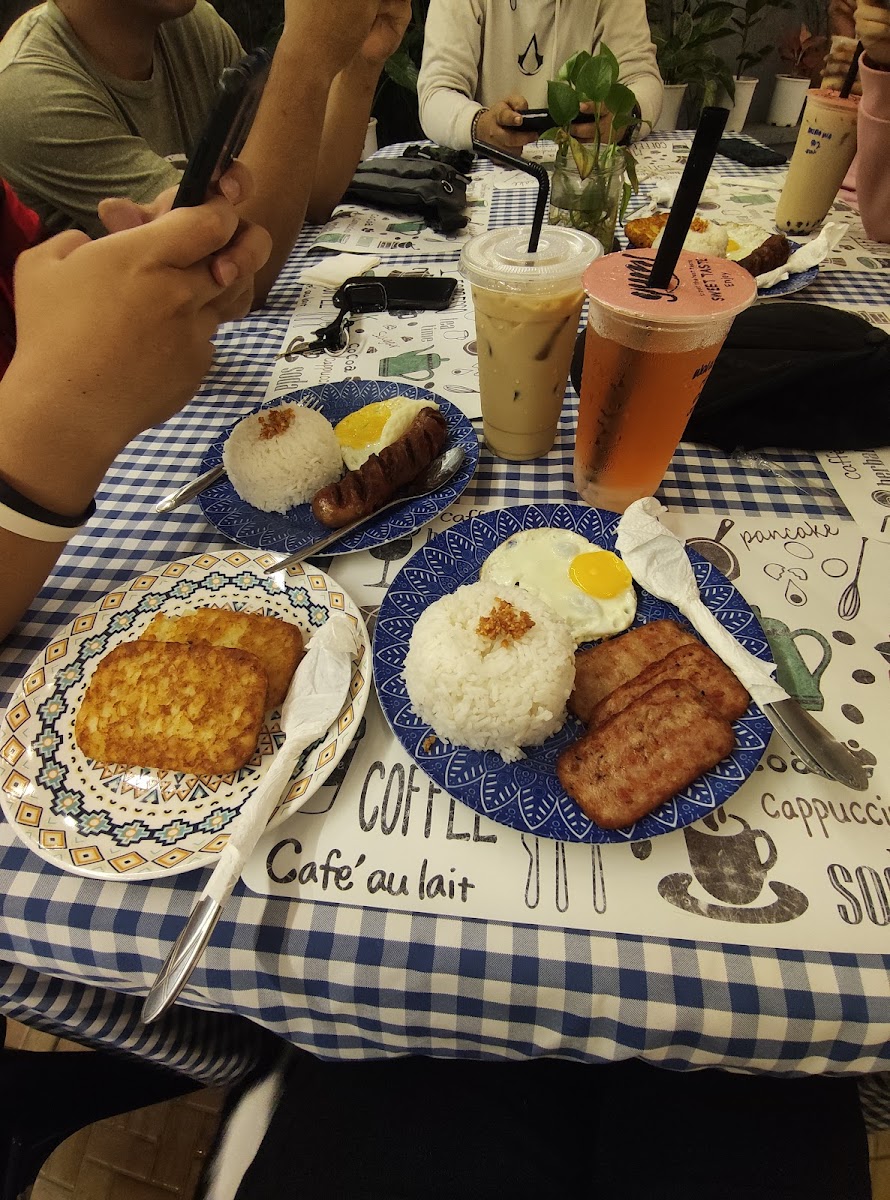 Olivia's Garden Cafe - Nova Photo 8