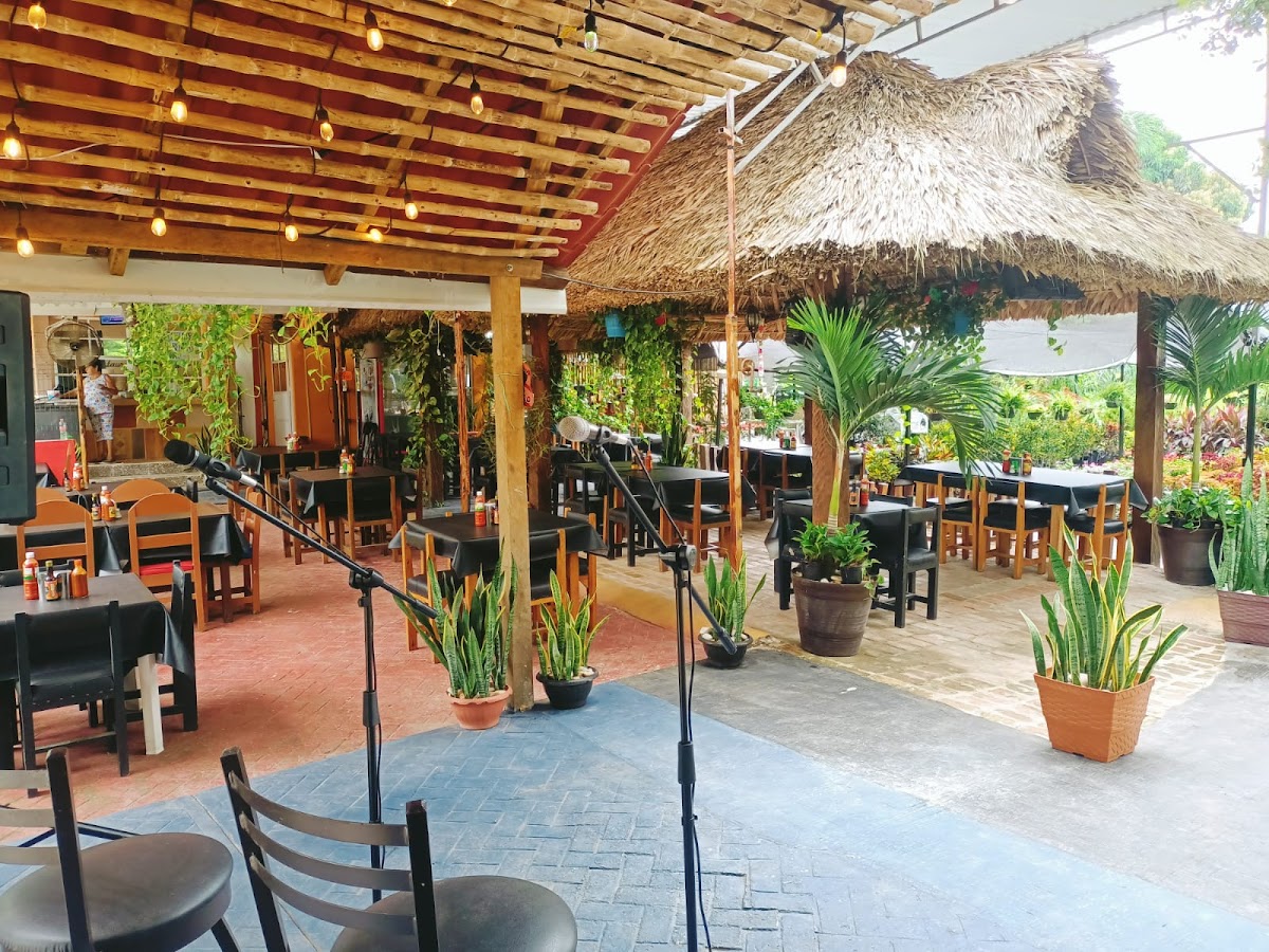 El Vivero, Restaurante - Buffete