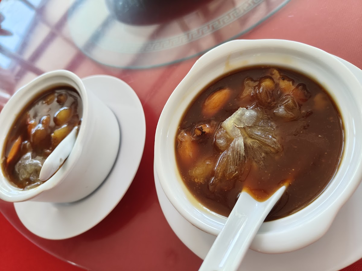 Song Jia Bao Restaurant • 松家堡 Photo 9