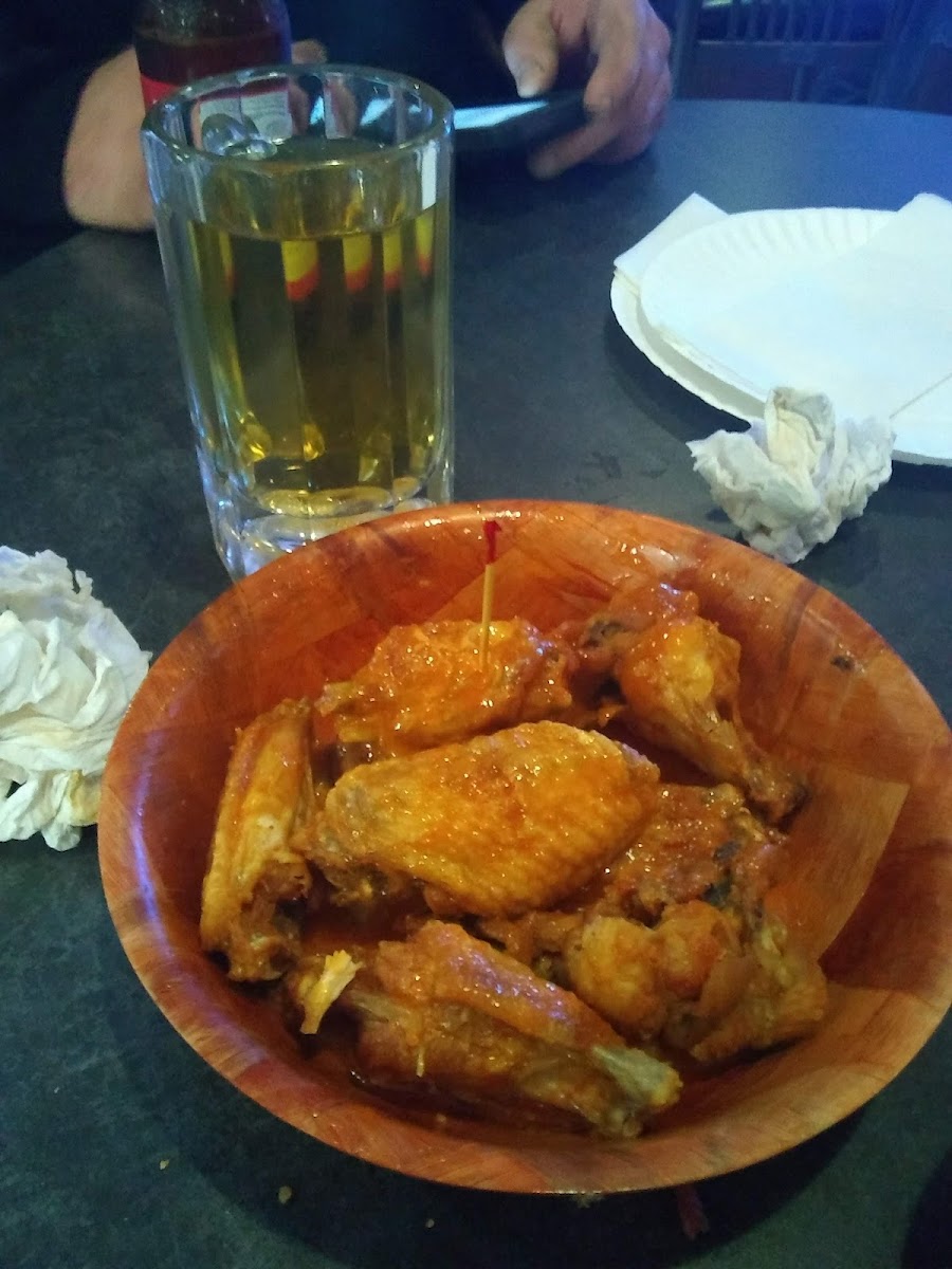 The Dive Bar and Grill Photo 5