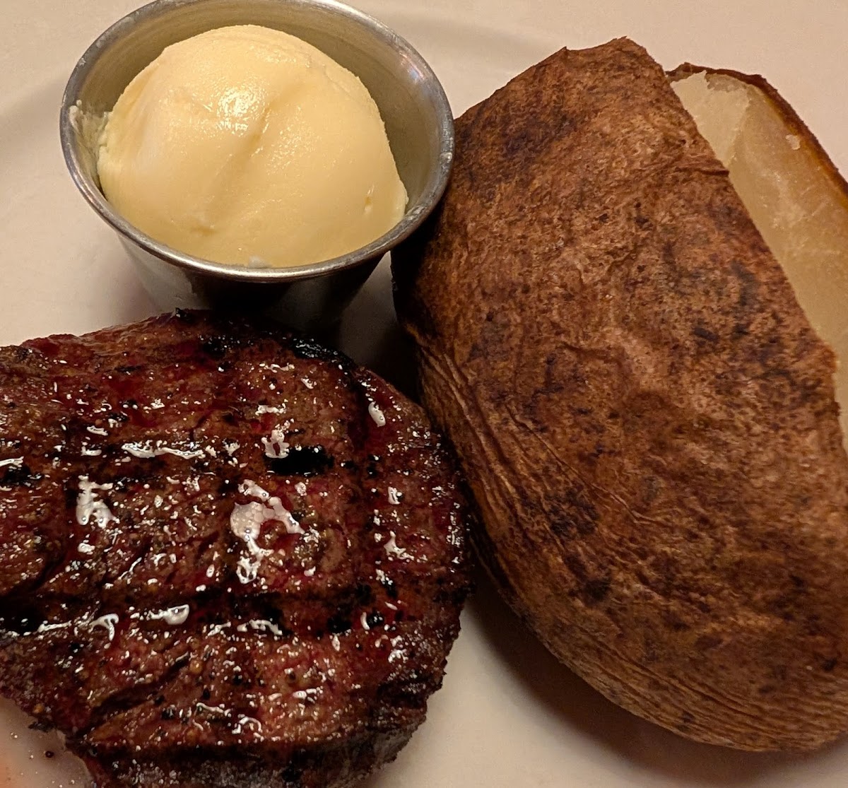 Lake Park Steakhouse Photo 4