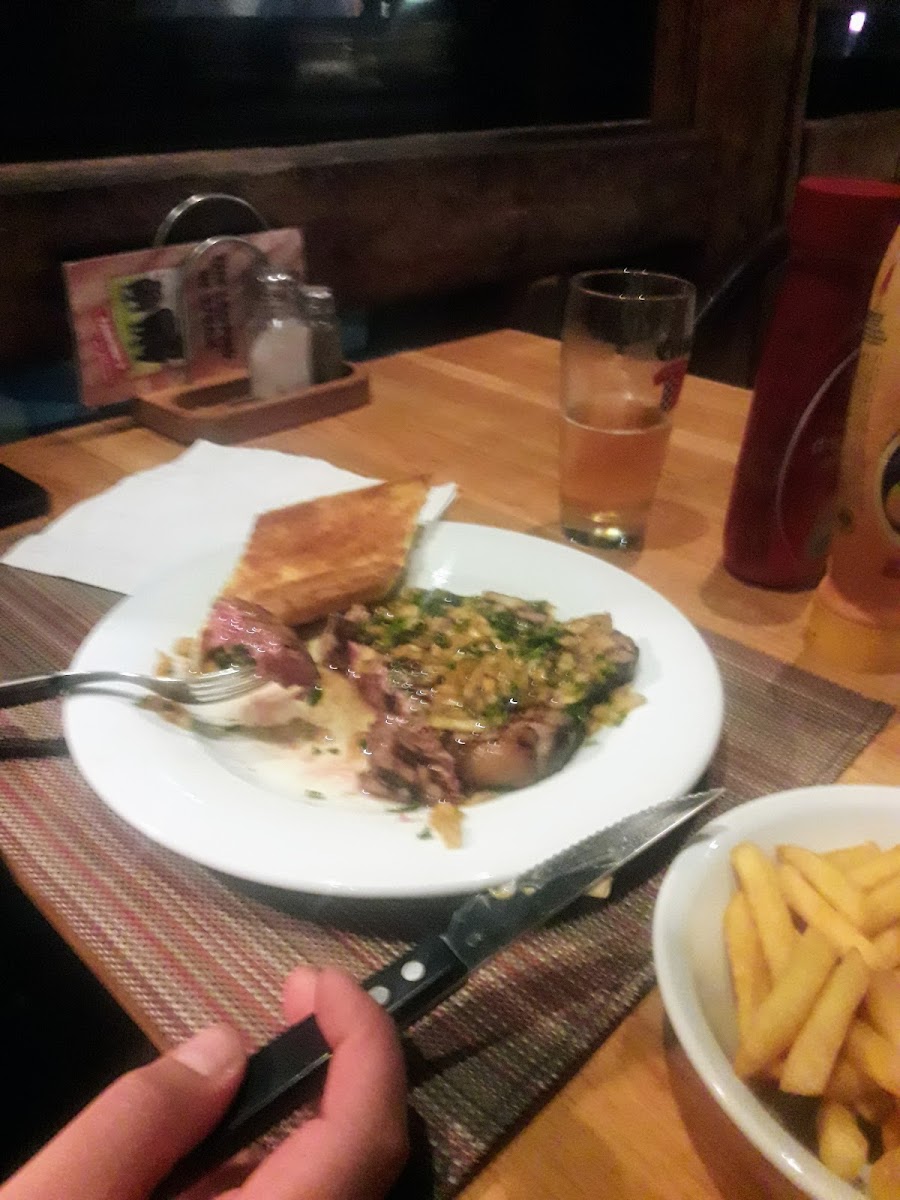 Restaurant Farmer's Steakhouse Photo 5