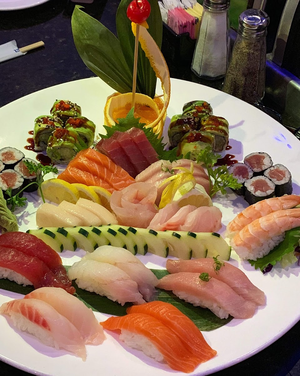 Sakura Japanese Steakhouse Photo 3