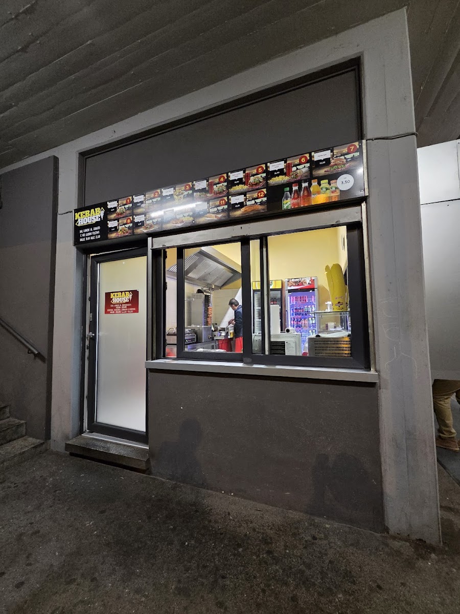 Kebab pizzAmore