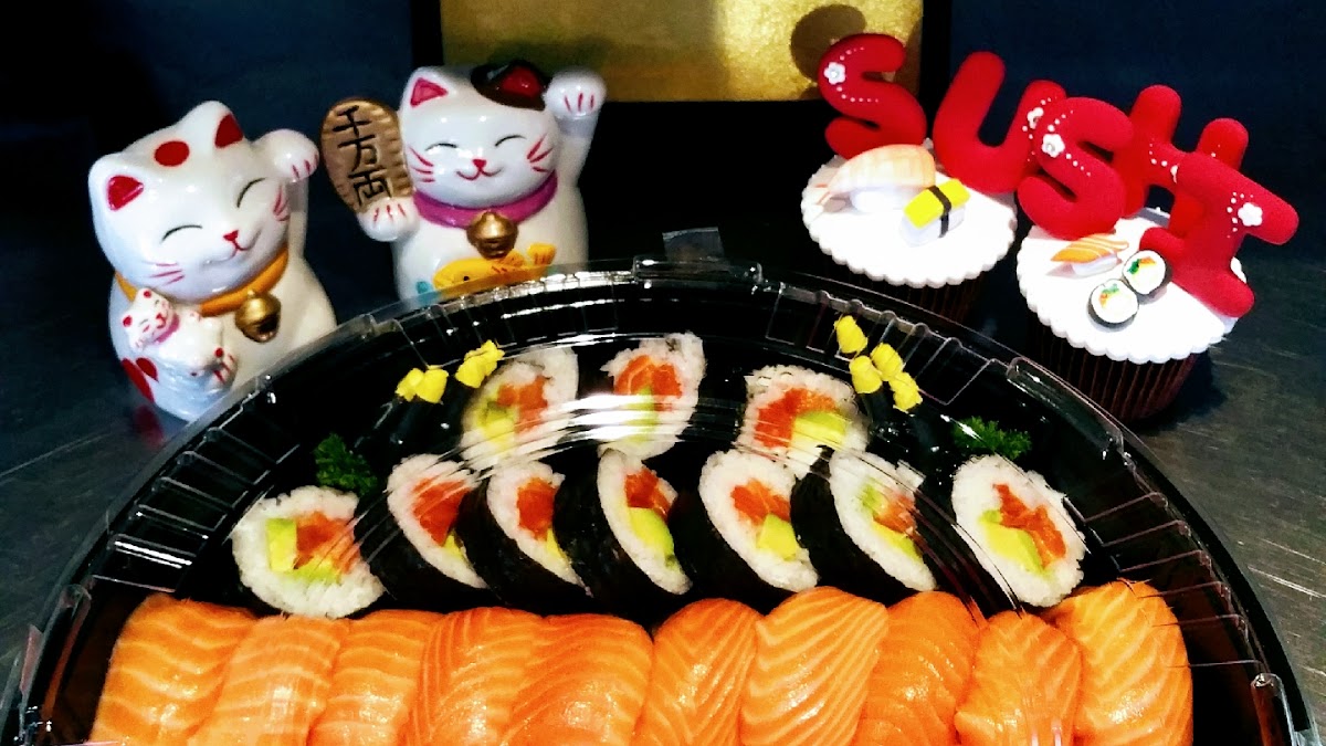 Everyday Sushi Day Photo 2