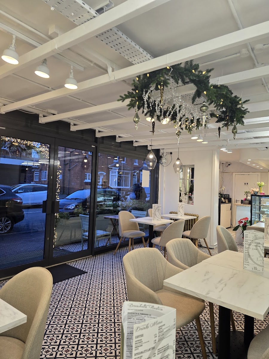 La Vita Cafe & Restaurant - King's Heath Photo 7