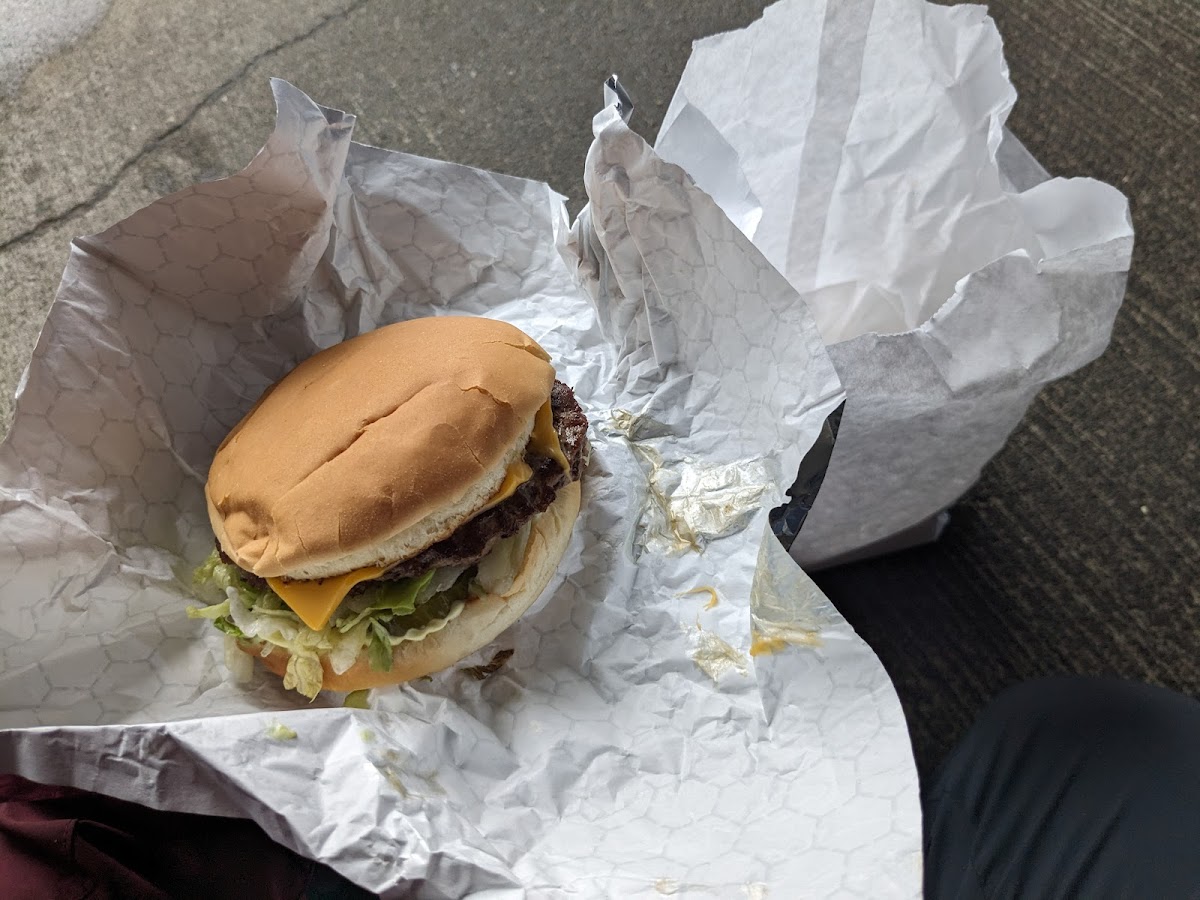 Smittys In & Out Photo 10