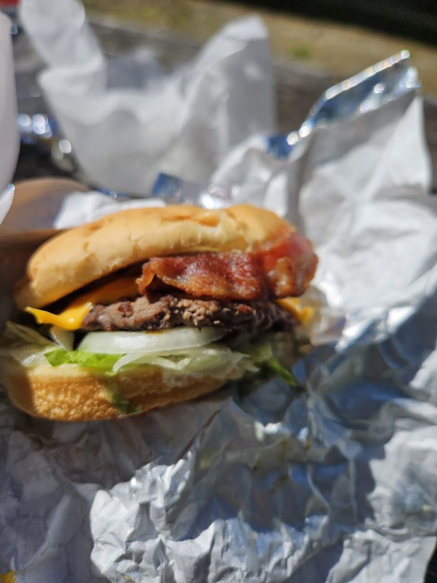 Smittys In & Out Photo 7