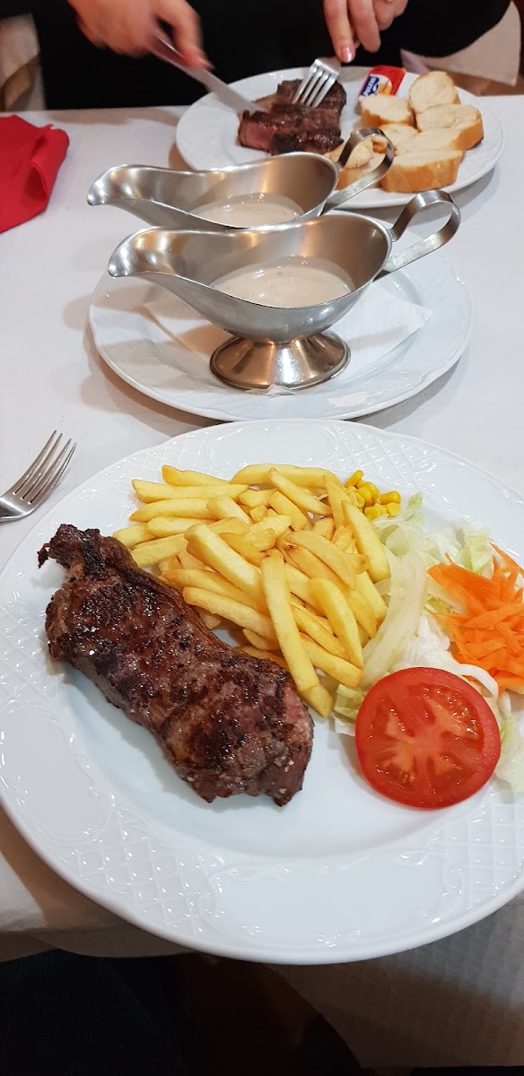 Steak House La Brasa Photo 2