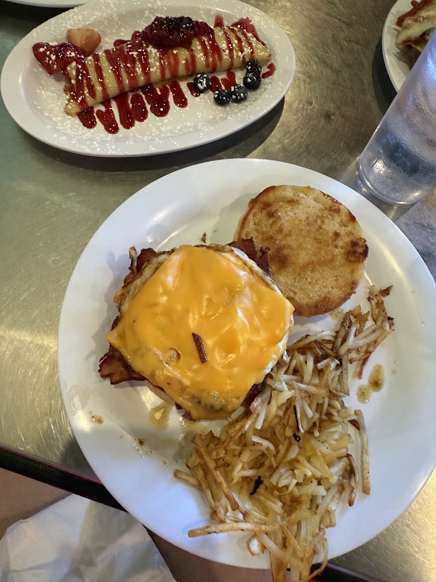 Just Breakfast on Silverbell Photo 4