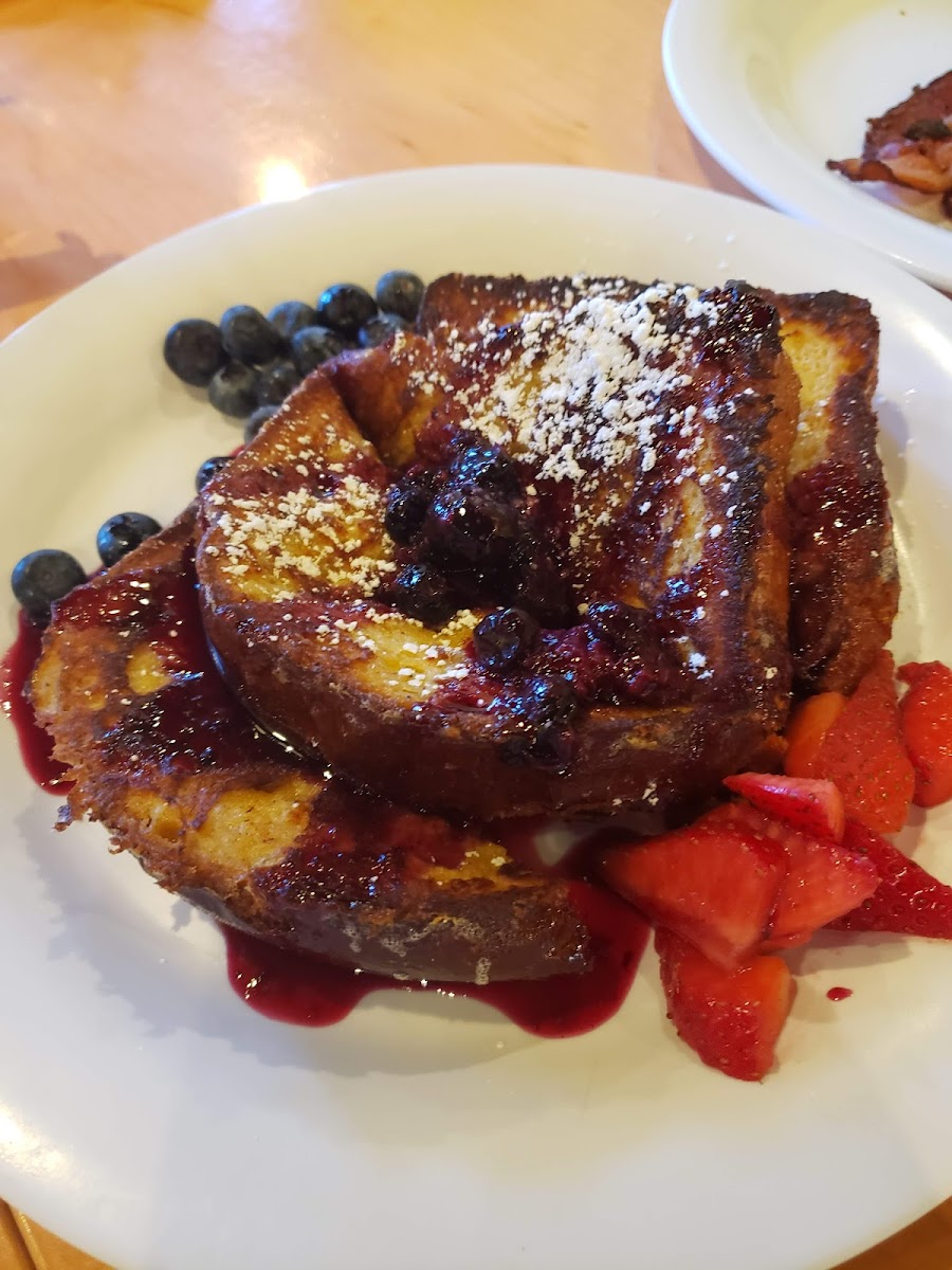 Just Breakfast on Silverbell Photo 9
